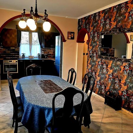 Villa Wellness Budapest Luaran gambar